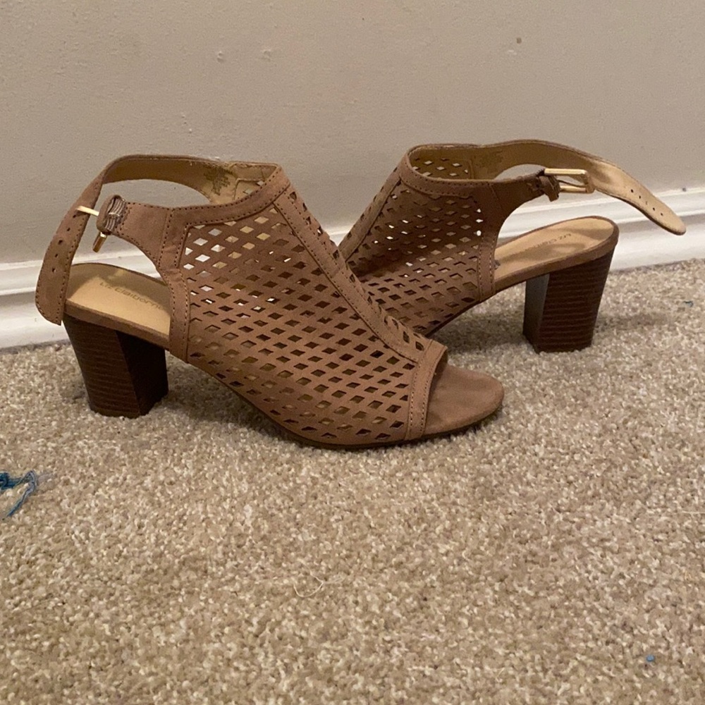 Liz Claiborne, size 9.5, brown heels